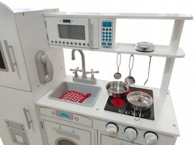 Детска бяла кухня с аксесоари и LED осветление