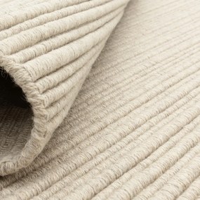 Ръчно изработен килим със смес от вълна в цвят слонова кост 120x170 cm Ravine – Asiatic Carpets