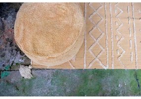 Табуретка в цвят жълта охра Chill Honey – Lorena Canals