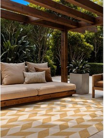 Килим за открито и закрито в цвят жълта охра/кремав 160x230 cm Haringey Terrick – Ted Baker