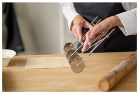 Стоманен разделител за тесто – Blomsterbergs