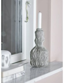 Свещник от полирезин Briar – Bloomingville