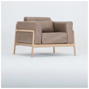 Светлокафяв фотьойл от биволска кожа с масивна дъбова конструкция Fawn - Gazzda