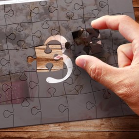 Картонен пъзел А4  с три ваши снимки – Любов