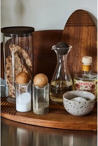 Солница и пиперница с капачка от дъбова дървесина Oval - Sagaform