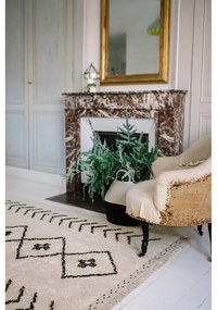 Кремав ръчно изработен памучен килим подходящ за пране 140x210 cm Bereber Rhombs – Lorena Canals