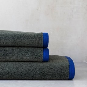 Тъмнозелена/синя хавлиена кърпа от органичен памук от тери 70x133 cm Soft – Mette Ditmer Denmark