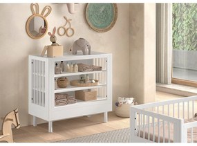 Бял детски скрин от масивен бук с маса за преповиване 100x95x55 cm Forrest – Vipack