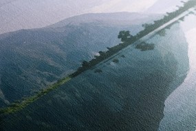 Картина на платно – Рисувана сцена на планинско езеро
