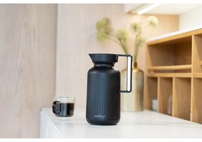 Матово черен термос 1 l Lungo – Vialli Design