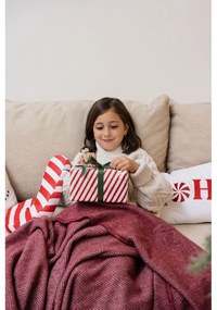 Декоративна възглавница с коледен мотив от флийс 50x30 cm Candy Cane – Catherine Lansfield