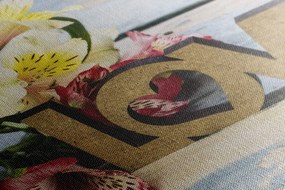 Картина на платно – С дървен надпис Love