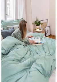 Зелено двойно спално бельо от микросатен 200x200 cm Basic – Bonami Essentials